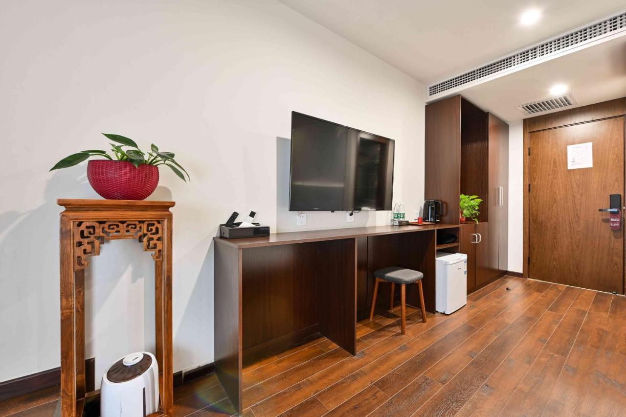 Xingshe Alley Courtyard Hotel Beijing Wangfujing Forbidden City Branch - Breakfast Included & English Speaking Reception & Free Wifi And Laundry Room & Hutong Culture & Cat-Keeping & Flower-Growing Terrace & One Day Tour Service & Free Coffee Exterior photo