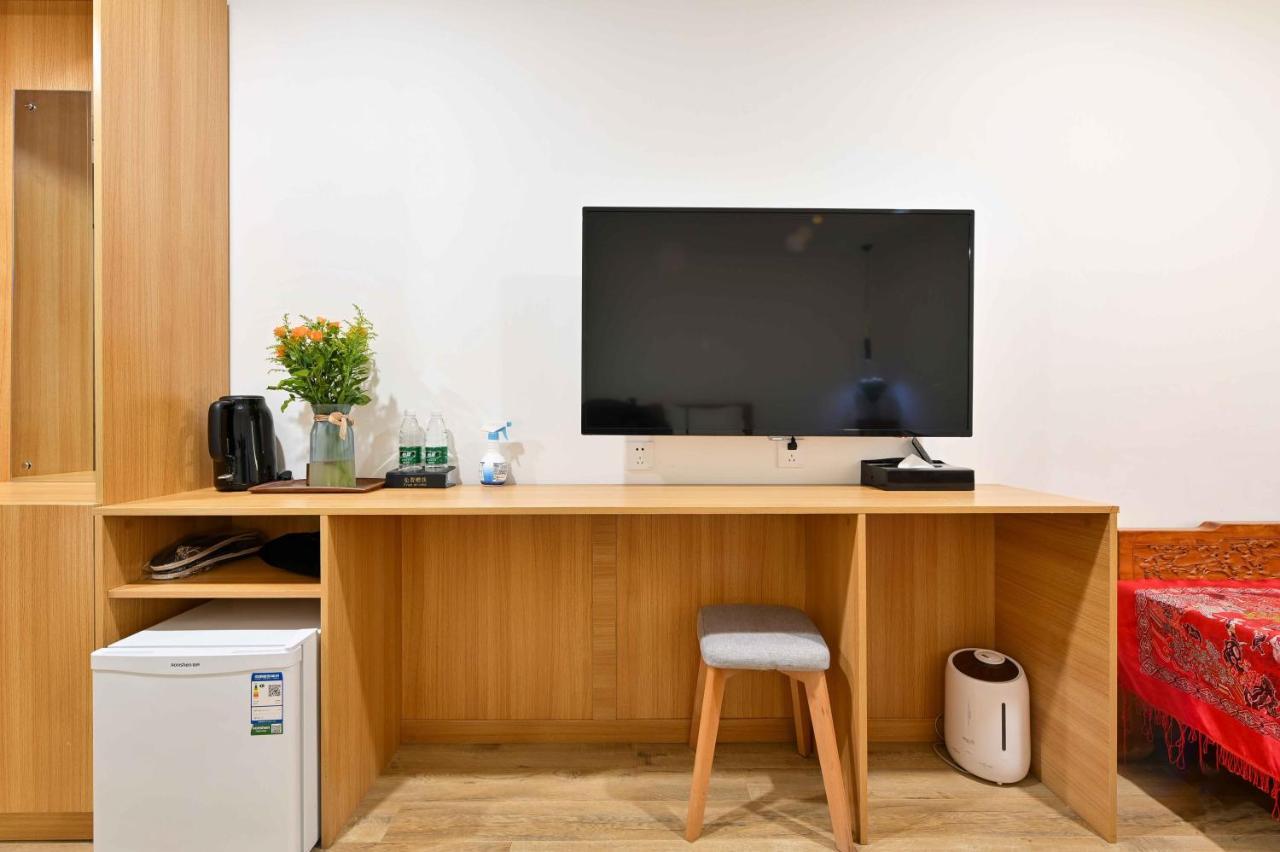 Xingshe Alley Courtyard Hotel Beijing Wangfujing Forbidden City Branch - Breakfast Included & English Speaking Reception & Free Wifi And Laundry Room & Hutong Culture & Cat-Keeping & Flower-Growing Terrace & One Day Tour Service & Free Coffee Exterior photo